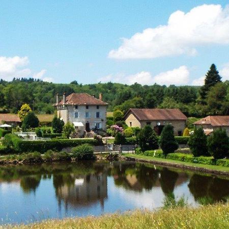 La Vieille Maison D'Aurin Les Mars Luaran gambar